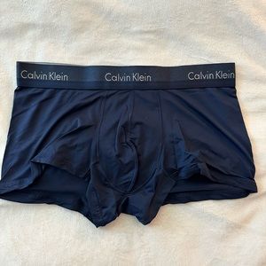 Men’s Calvin Klein Trunks - Size Medium